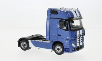 Mercedes Actros MP4 blau